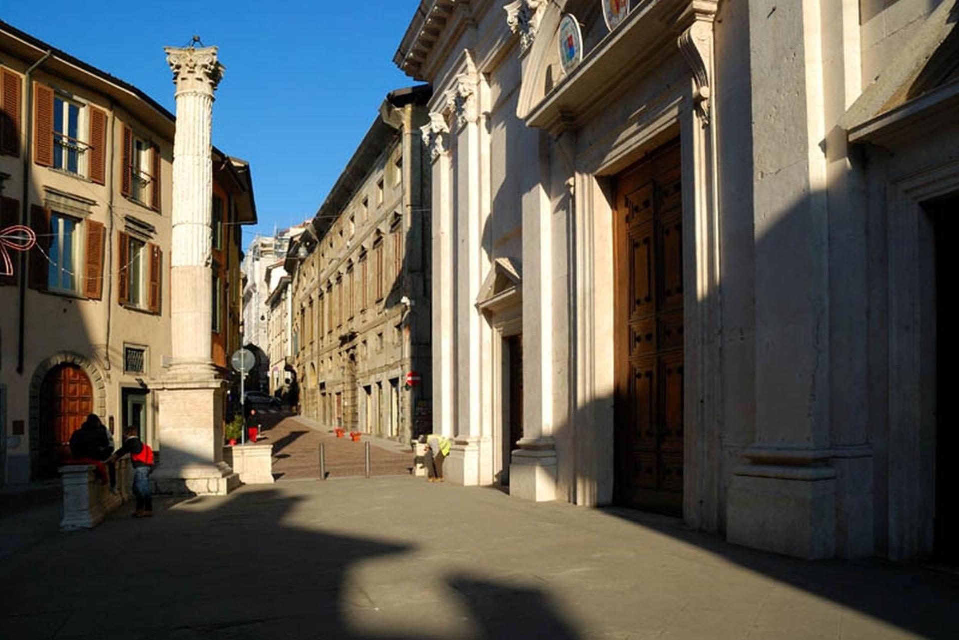 Magic Place Bergamo! Classy Apartment In The Heart Of The City Extérieur photo