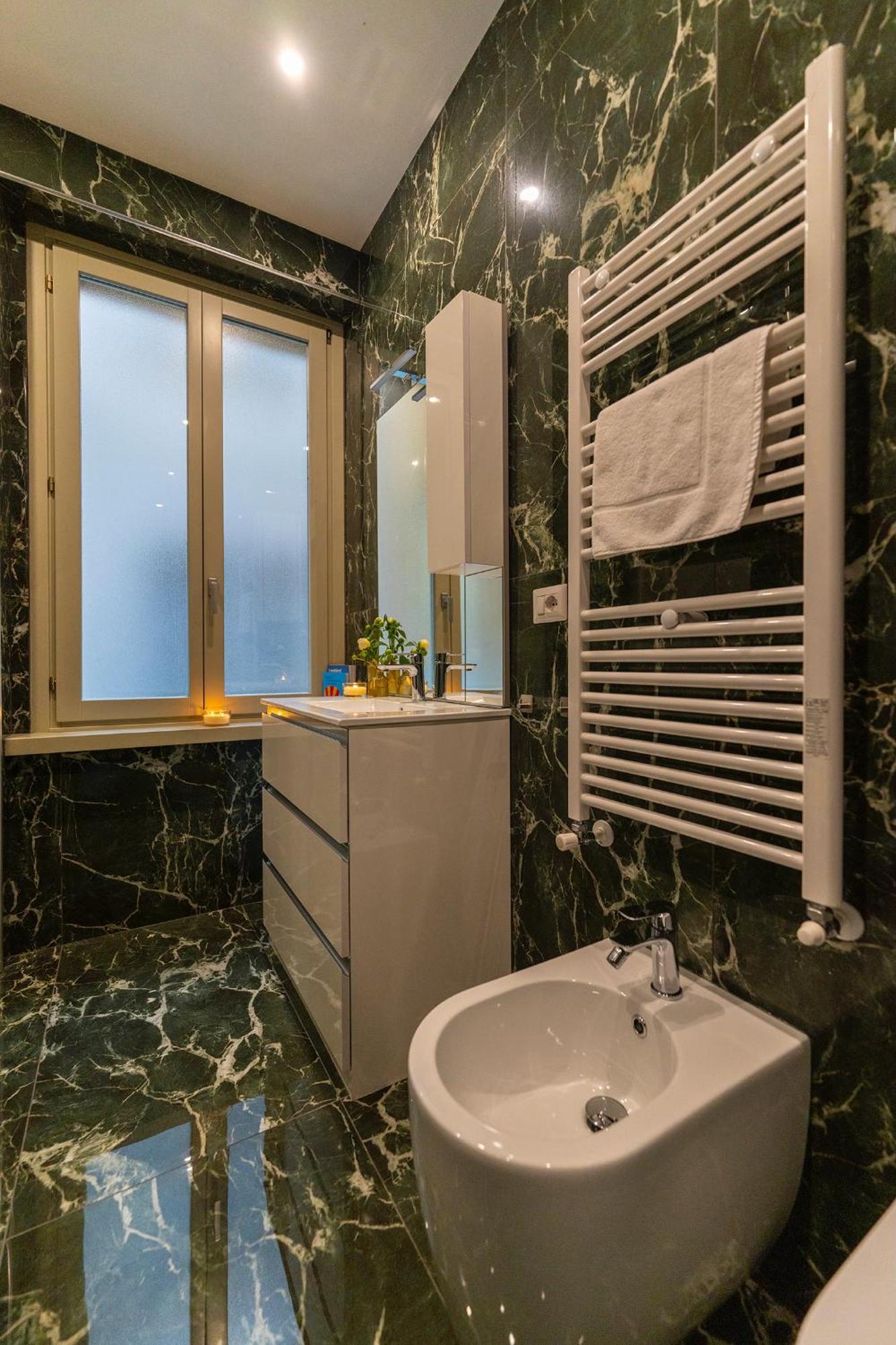 Magic Place Bergamo! Classy Apartment In The Heart Of The City Extérieur photo
